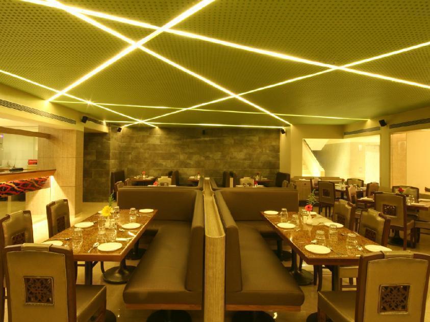 The Maharaja Business Hotel Мумбай Екстериор снимка